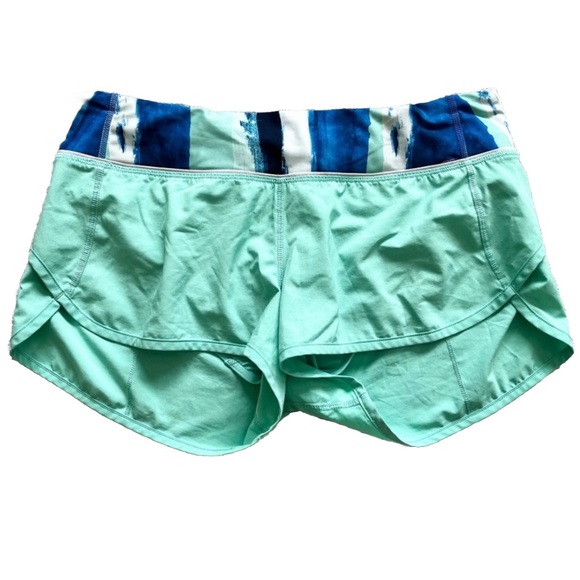 lululemon athletica Pants - LULULEMON SPEED GREEN MULTI - COLOR POCKET SHORTS SIZE 8 RUNNING EXERCISE